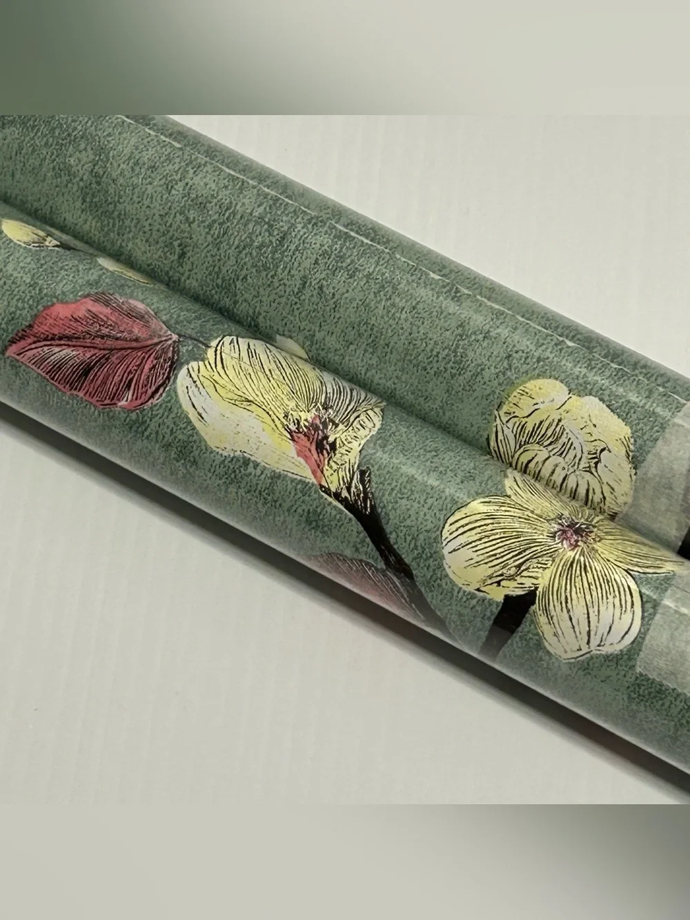 Wallpaper Botanical Dogwood Flower Green Peel & Stick Self Adhesive Removable